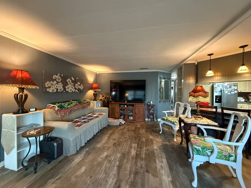 7624 Kings Drive a Ellenton, FL Mobile or Manufactured Home for Sale